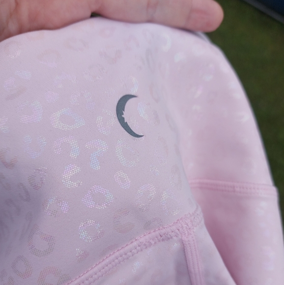 Zyia Active Pink Holo Foil Leopard Print Leggings - Picture 9 of 9